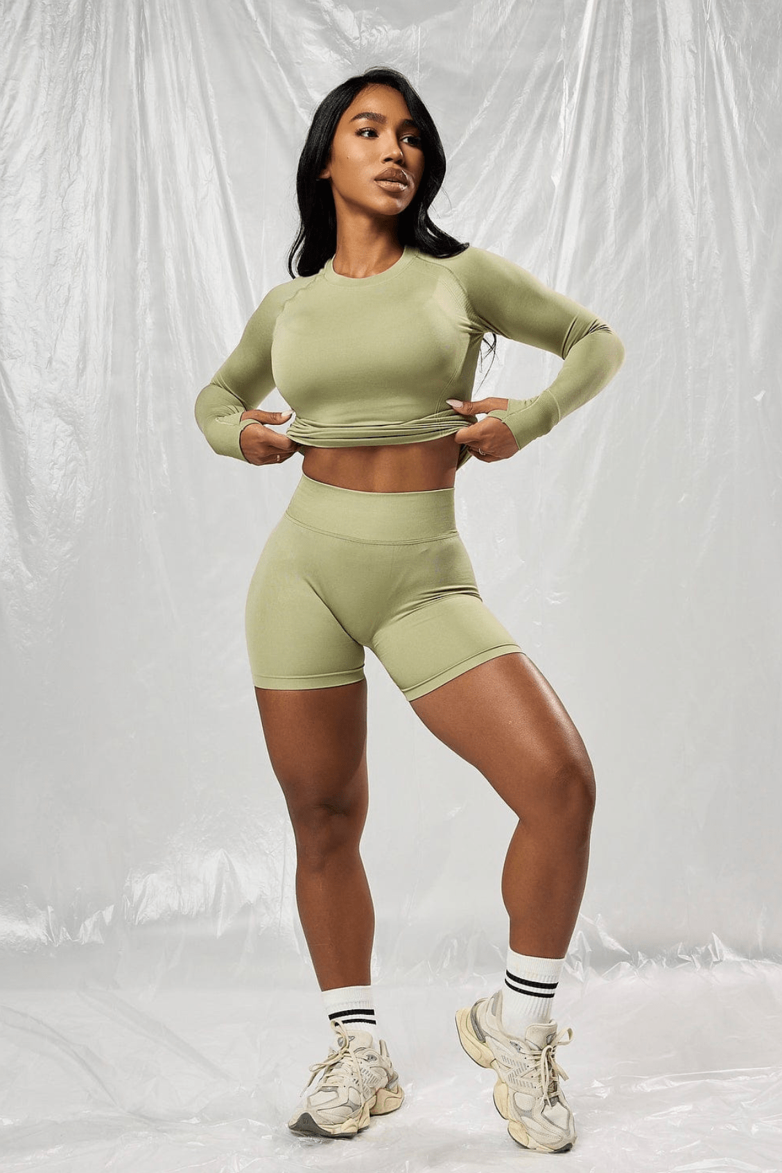 W128 Legacy Seamless Shorts - Image 4
